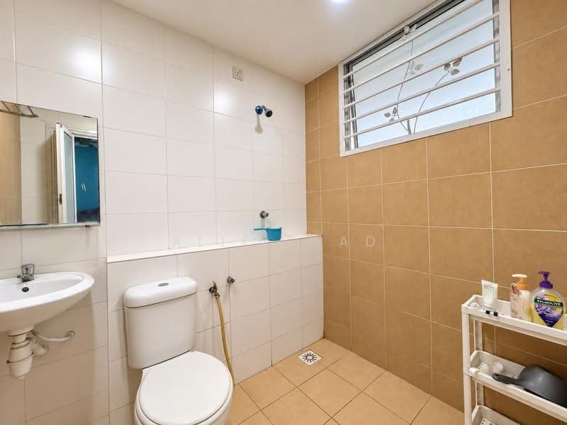 2-storey Terraced House for Sale in Kajang (Selangor) - Alif Saad - Bathroom - PropertyGuru.com.my