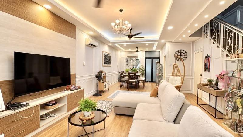 2-storey Terraced House for Sale in Kajang (Selangor) - Alif Saad - Living Room - PropertyGuru.com.my
