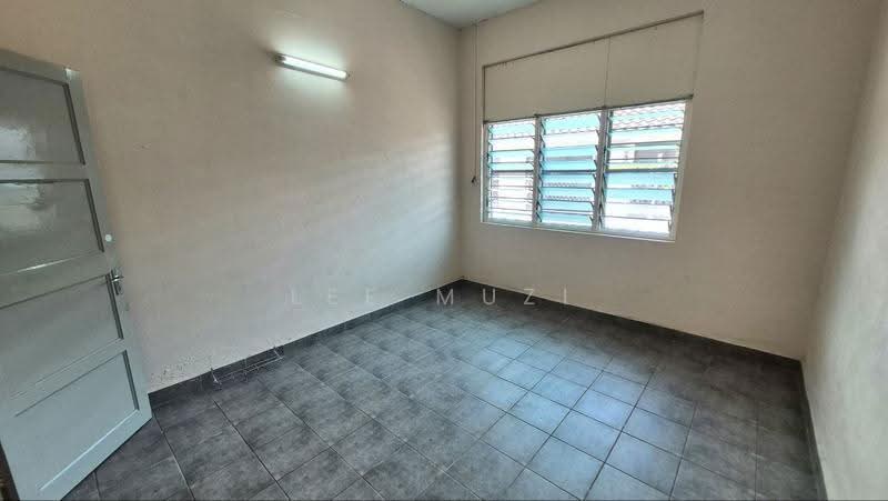 Semi-Detached House for Sale in Taman Canning (Ipoh) - Lee Muzi - Interior - PropertyGuru.com.my
