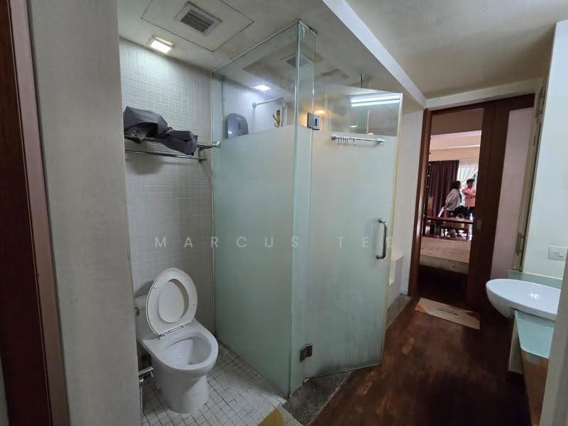 Condominium for Rent at 10 Semantan Suites - Marcus Tee - Bathroom - PropertyGuru.com.my