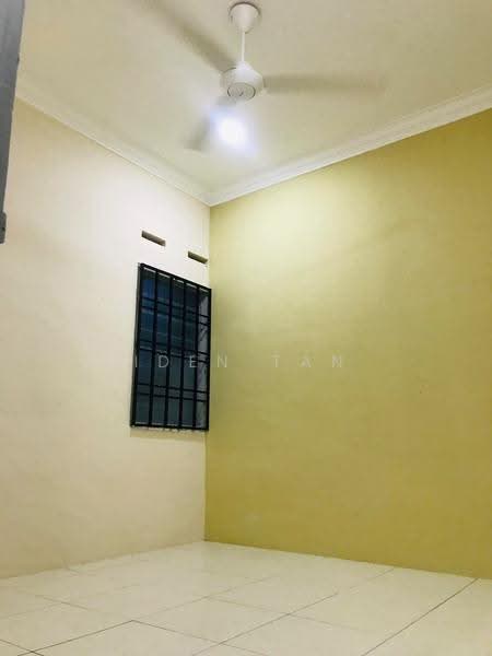 1-storey Terraced House for Sale in Taman Universiti (Skudai) - Iden Tan - PropertyGuru.com.my