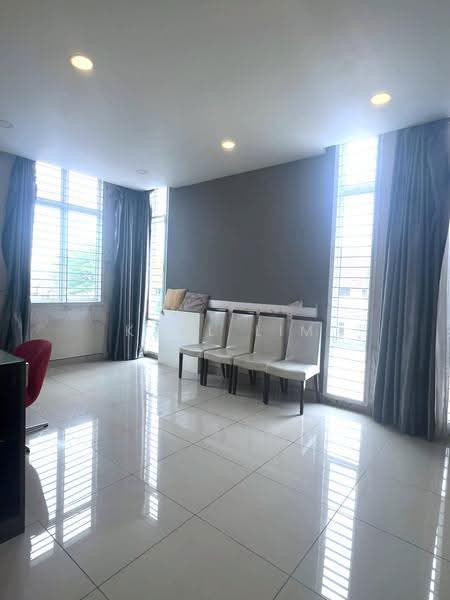 Rumah Banglo untuk Dijual di Taman Suria (Johor Bahru) - Karl Lim - Living Room - PropertyGuru.com.my