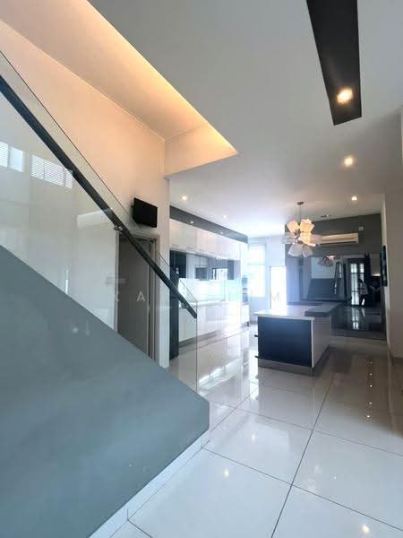 Rumah Banglo untuk Dijual di Taman Suria (Johor Bahru) - Karl Lim - PropertyGuru.com.my