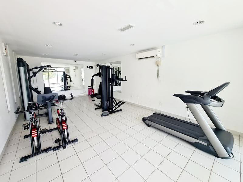Kediaman Servis untuk Dijual di Vega Residensi 1 - Sean Chia - Gym - PropertyGuru.com.my