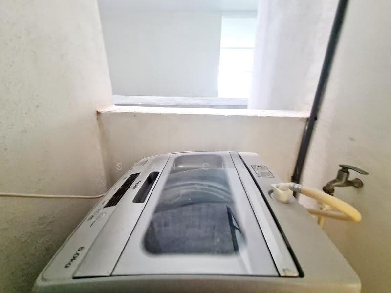 Kediaman Servis untuk Dijual di Vega Residensi 1 - Sean Chia - PropertyGuru.com.my