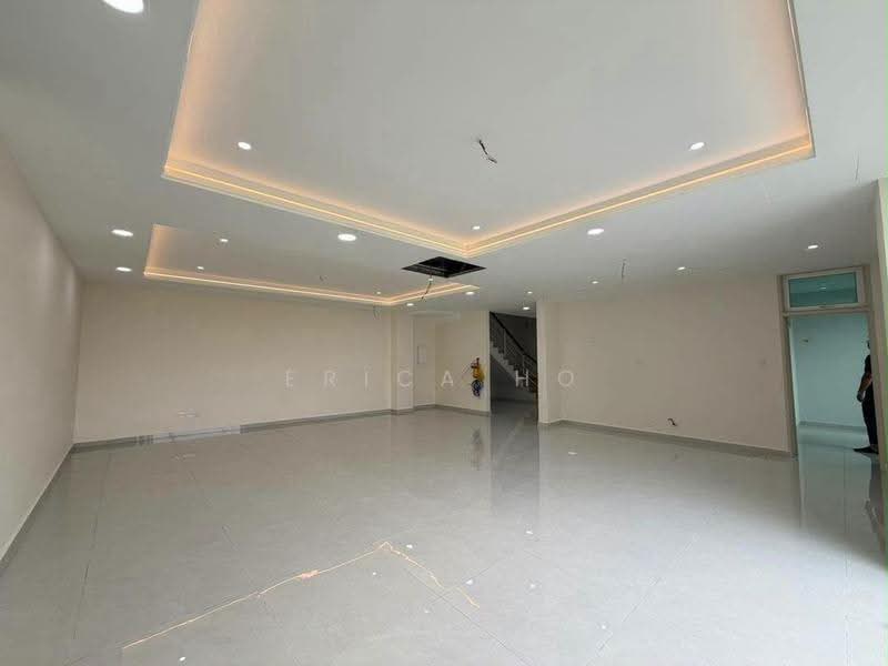 Semi-Detached House for Sale in Taman Mount Austin (Tebrau) - Erica Ho - Living Room - PropertyGuru.com.my
