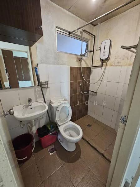 Apartment for Rent at Cyber City Apartment 2 - helen jong - Bathroom - PropertyGuru.com.my