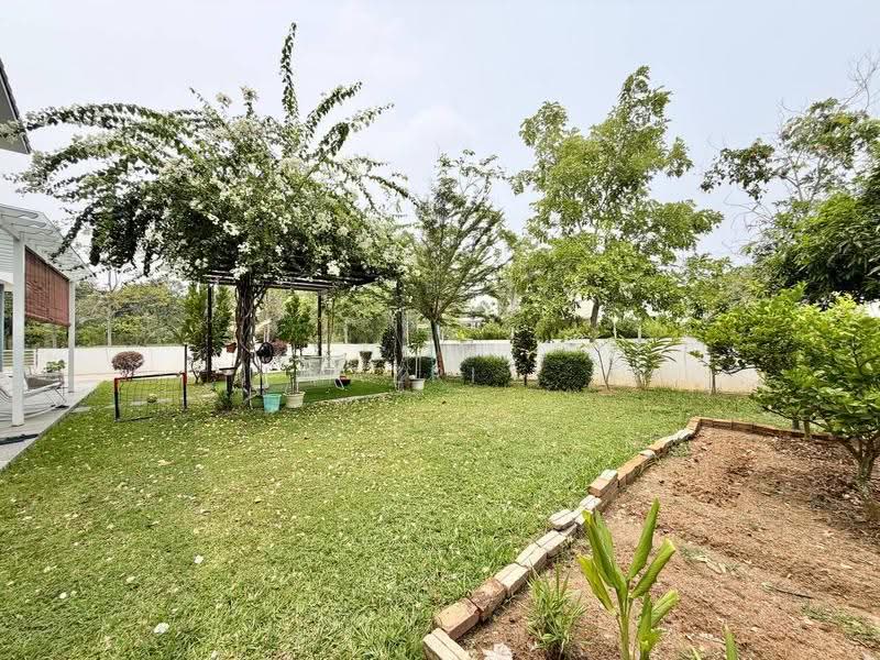 2-storey Terraced House for Sale in Nilai (Negeri Sembilan) - Fazri . - Garden - PropertyGuru.com.my