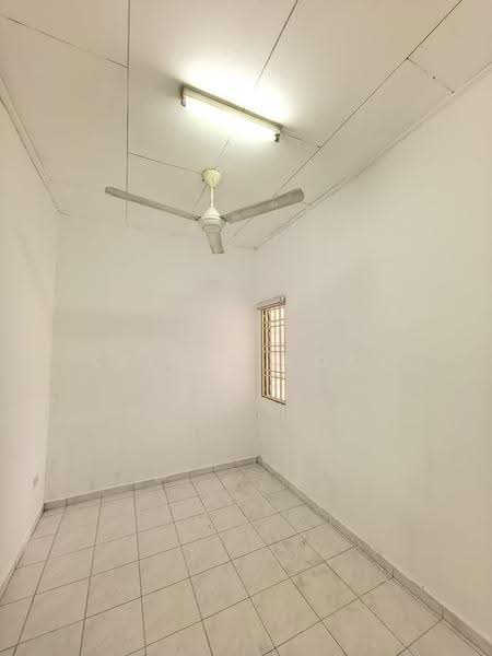 1-storey Terraced House for Sale in Taman Sri Lalang (Kota Tinggi) - Kelvin Koay - Interior - PropertyGuru.com.my