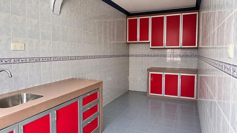 Rumah Teres 1-Tingkat untuk Dijual di Senai (Kulai) - Iden Tan - Kitchen - PropertyGuru.com.my