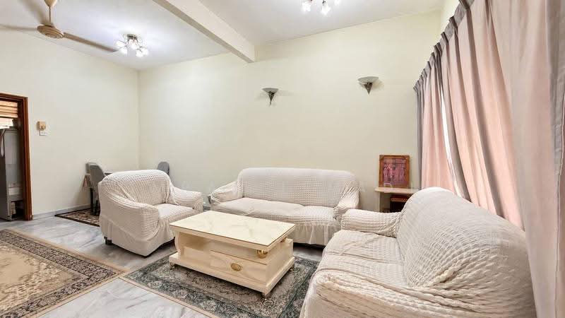Rumah Teres 2-Tingkat untuk Dijual di Taman Setiawangsa (Setiawangsa) - Imran Ismadi - Living Room - PropertyGuru.com.my