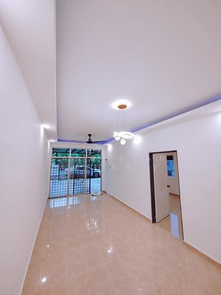 1-storey Terraced House for Sale in Lunas (Kedah) - Sanggaran Muniandy - Living Room - PropertyGuru.com.my