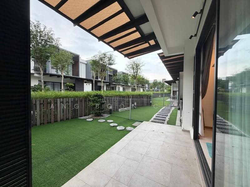 Rumah Teres 2-Tingkat untuk Disewa di Senibong (Permas Jaya) - Ang Boon Chai - Exterior - PropertyGuru.com.my