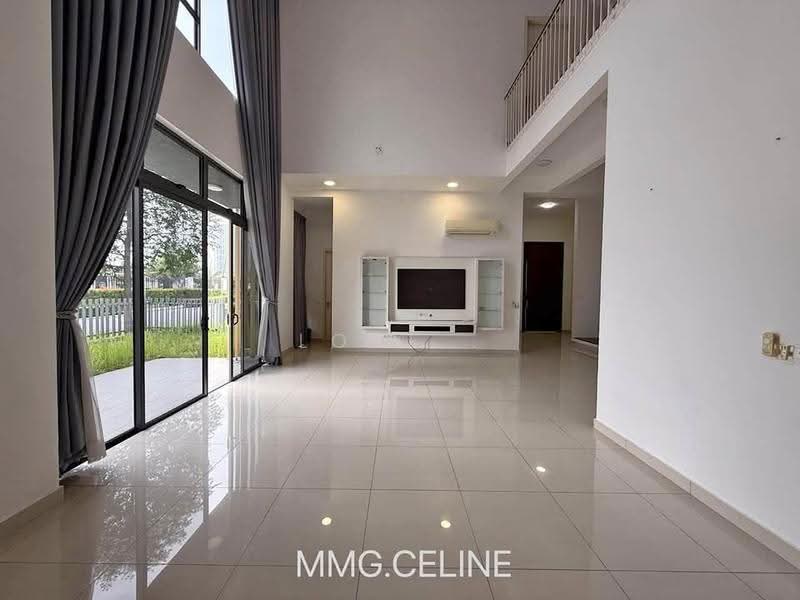 Semi-Detached House for Rent in Eco Ardence (Setia Alam) - Loke . - Living Room - PropertyGuru.com.my