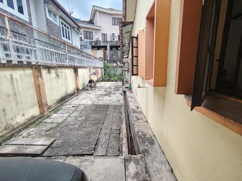 Bungalow House for Sale in Taman Ayer Panas (Setapak) - Amber Ng - Exterior - PropertyGuru.com.my