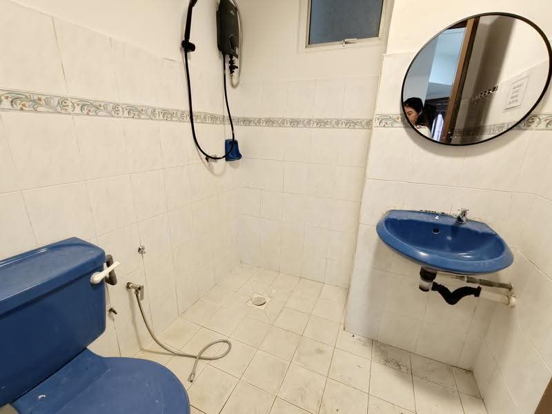 Condominium for Rent at Kelana D'Putera - Suyin Foo - Bathroom - PropertyGuru.com.my