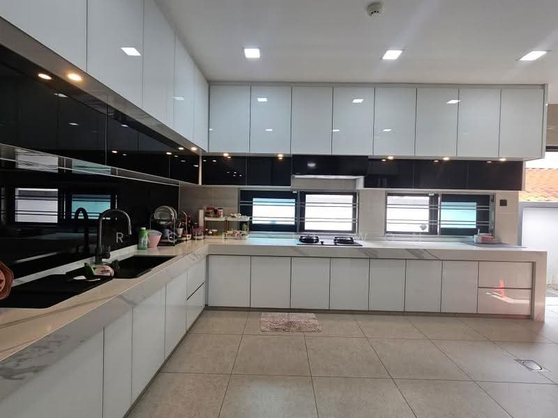 Semi-Detached House for Sale in Taman Bukit Prima (Cheras) - Rachel Ji Won - Kitchen - PropertyGuru.com.my