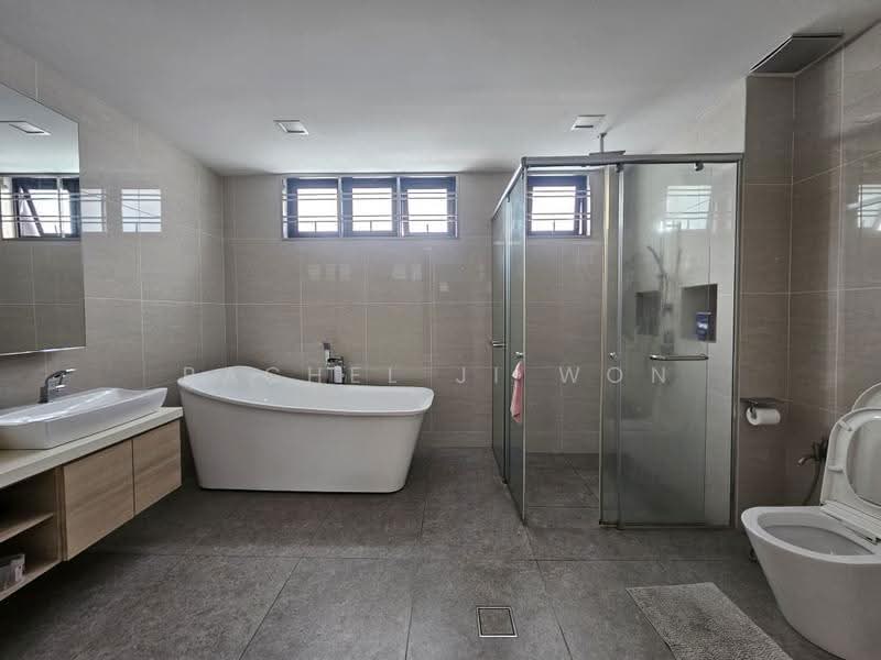 Semi-Detached House for Sale in Taman Bukit Prima (Cheras) - Rachel Ji Won - Bathroom - PropertyGuru.com.my
