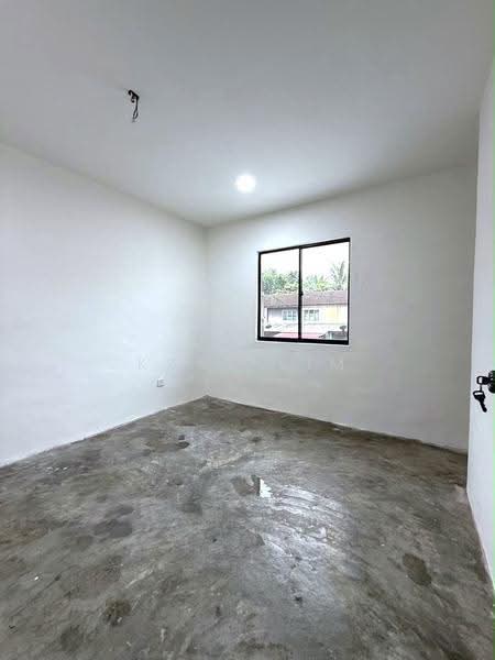 2-storey Terraced House for Sale in Taman Molek (Johor Bahru) - Karl Lim - Interior - PropertyGuru.com.my