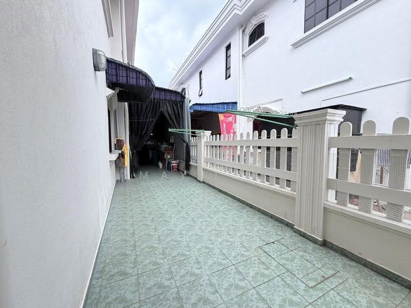 Rumah Berkembar untuk Dijual di Taman Sri Kluang (Kluang) - May Tan - PropertyGuru.com.my