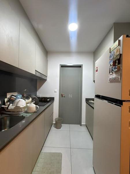 Kediaman Servis untuk Disewa di Sinaran @ Utropolis - Sherrin Ooi - Kitchen - PropertyGuru.com.my