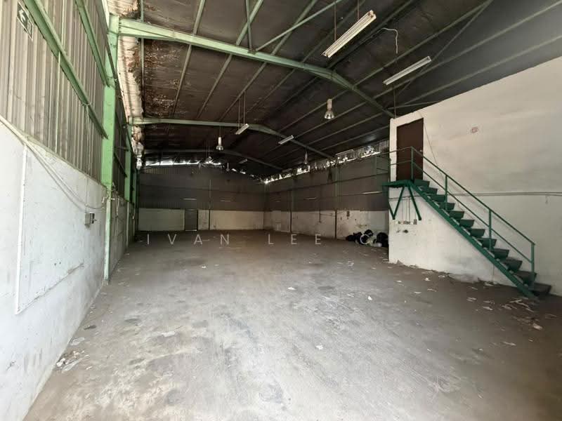 Gudang untuk Disewa di Batu 11 (Cheras) - Ivan Lee CR - Interior - PropertyGuru.com.my