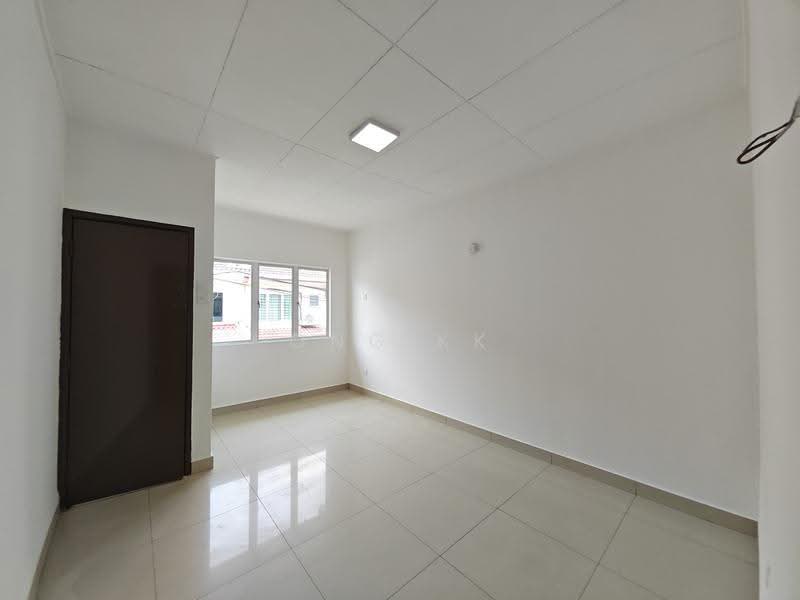 Rumah Teres untuk Dijual di TAMAN PUCHONG UTAMA (Puchong) - Ong KK - PropertyGuru.com.my
