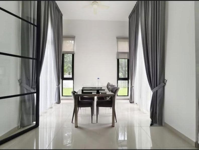Rumah Berkembar untuk Dijual di Eco Ardence (Setia Alam) - Ryan Tan - Dining Room - PropertyGuru.com.my