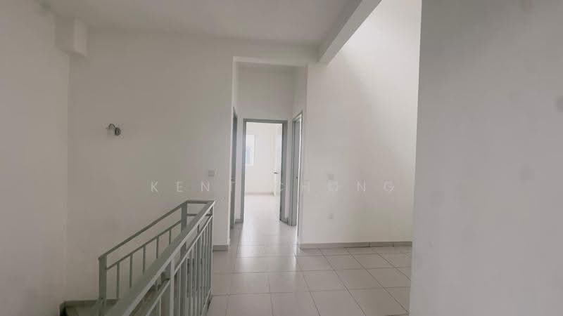 Rumah Teres 2-Tingkat untuk Dijual di Setia Ecohill (Semenyih) - Kent Chong - Corridor - PropertyGuru.com.my