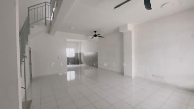 Rumah Teres 2-Tingkat untuk Dijual di Setia Ecohill (Semenyih) - Kent Chong - Living Room - PropertyGuru.com.my