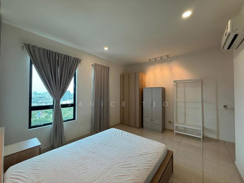 Kediaman Servis untuk Dijual di Sky Breeze Service Apartment - Janice Teo - Bedroom - PropertyGuru.com.my
