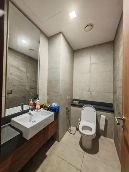 Condominium for Sale at Harrington Suites - KEN CHONG WEI HWA - Bathroom - PropertyGuru.com.my