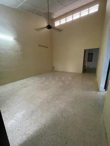 Rumah Berkembar untuk Dijual di Taman Sri Tebrau (Johor Bahru) - Hayden Chong - Interior - PropertyGuru.com.my