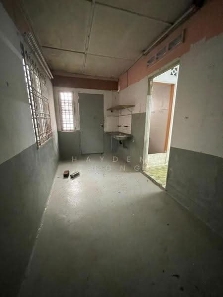 Rumah Berkembar untuk Dijual di Taman Sri Tebrau (Johor Bahru) - Hayden Chong - Kitchen - PropertyGuru.com.my