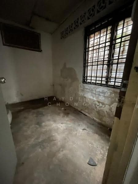 Rumah Berkembar untuk Dijual di Taman Sri Tebrau (Johor Bahru) - Hayden Chong - PropertyGuru.com.my