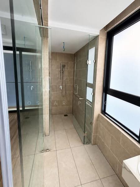 Kediaman Servis untuk Dijual di Residensi Estetik 8 (Est8) - Oscar Pong - Bathroom - PropertyGuru.com.my