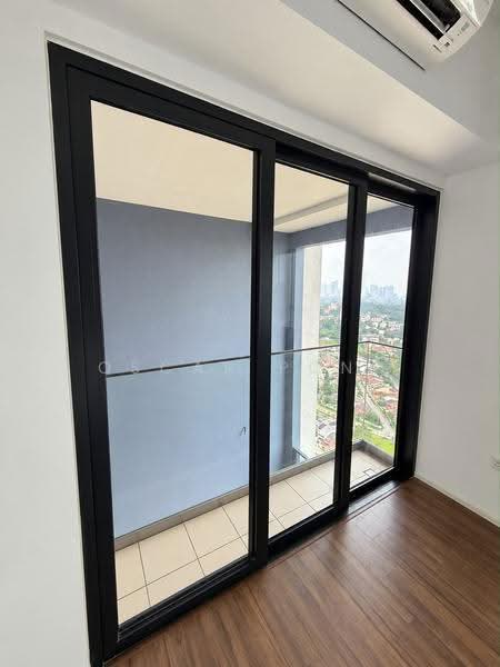 Kediaman Servis untuk Dijual di Residensi Estetik 8 (Est8) - Oscar Pong - Balcony - PropertyGuru.com.my