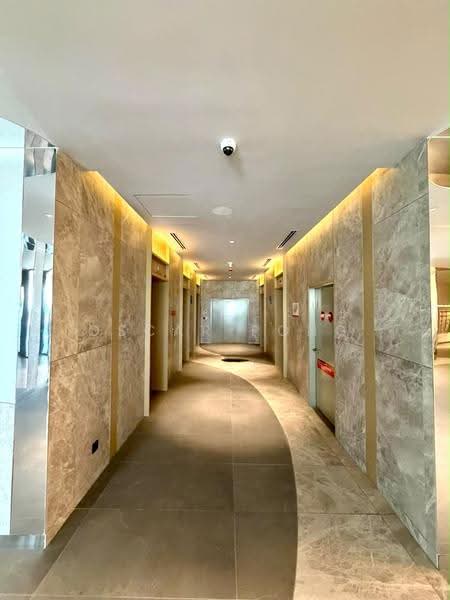 Kediaman Servis untuk Dijual di Residensi Estetik 8 (Est8) - Oscar Pong - Corridor - PropertyGuru.com.my