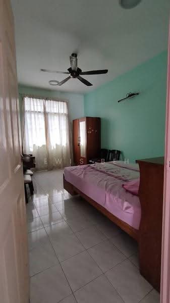 Bungalow House for Rent in Taman Tambun Indah (Simpang Ampat) - Lewis Beh - Bedroom - PropertyGuru.com.my