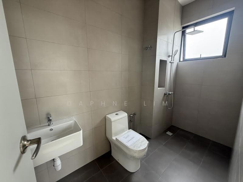 Rumah Berkembar untuk Dijual di Abadi Heights (Puchong) - Daphne Lim - Bathroom - PropertyGuru.com.my