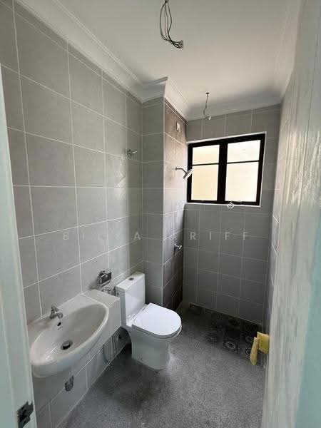 Rumah Teres 2-Tingkat untuk Dijual di Putra Avenue (Subang Jaya) - BILYA ARIFF - Bathroom - PropertyGuru.com.my