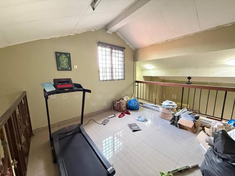 1.5-storey Terraced House for Sale in Taman Sungai Kapar Indah (Kapar) - Mohammad Din Majid - Interior - PropertyGuru.com.my