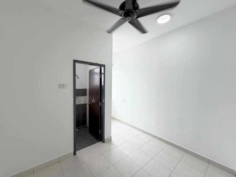 Rumah Teres 2-Tingkat untuk Dijual di Puncak Alam (Selangor) - Izzah Alias - Bathroom - PropertyGuru.com.my