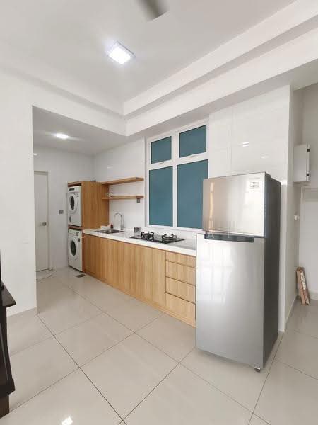 Condominium for Rent at D'Suites Akasia Horizon @ Horizon Hills - Chloe Lai - Kitchen - PropertyGuru.com.my