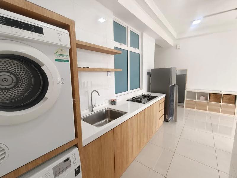 Condominium for Rent at D'Suites Akasia Horizon @ Horizon Hills - Chloe Lai - Kitchen - PropertyGuru.com.my