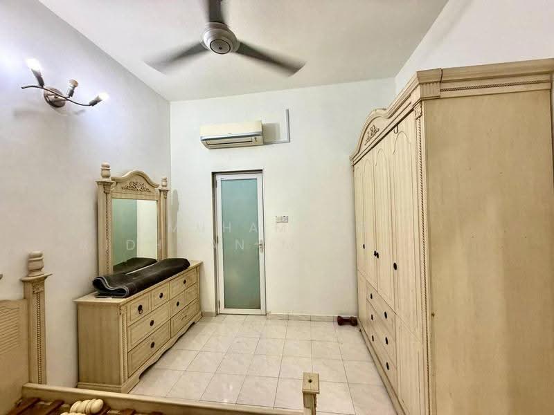2-storey Terraced House for Sale in Seksyen 7 (Shah Alam) - Muhammad Ridhwan Mohd Huzairi - Bedroom - PropertyGuru.com.my