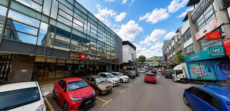 Kedai untuk Dijual di Sungai Besi (Kuala Lumpur) - ViiVii Lim - Exterior - PropertyGuru.com.my
