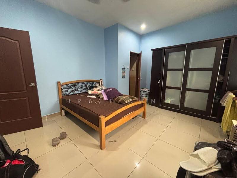 Rumah Berkembar untuk Dijual di Taman Desa Alam (Shah Alam) - Ashraff Daniel - PropertyGuru.com.my