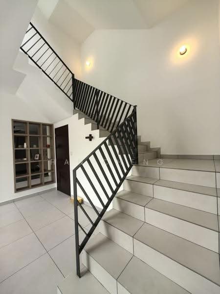 Rumah Banglo untuk Disewa di Batu 9 (Cheras) - Han Cheng - PropertyGuru.com.my