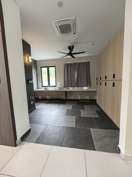 Rumah Banglo untuk Disewa di Batu 9 (Cheras) - Han Cheng - PropertyGuru.com.my